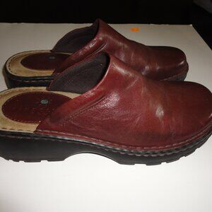 Bandolino Brown Leather Mules